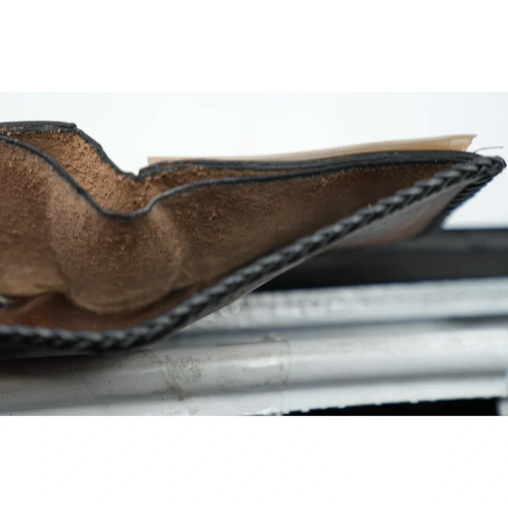 Vintage 1962 Handmade Leather Wallet Tooled Western Floral Design with Black‎